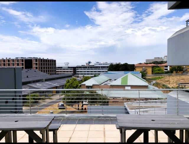433M² OFFICE TO LET IN WOODSTOCK